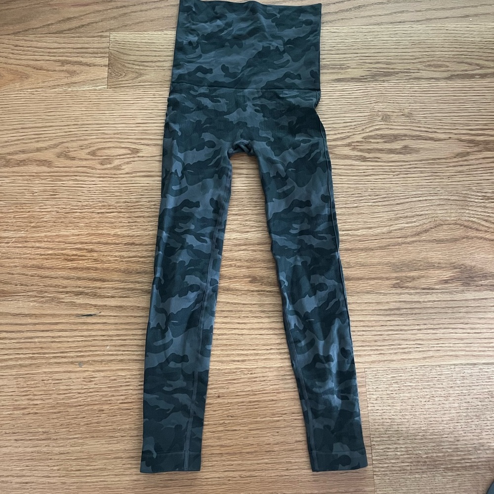Belly bandit compression leggings